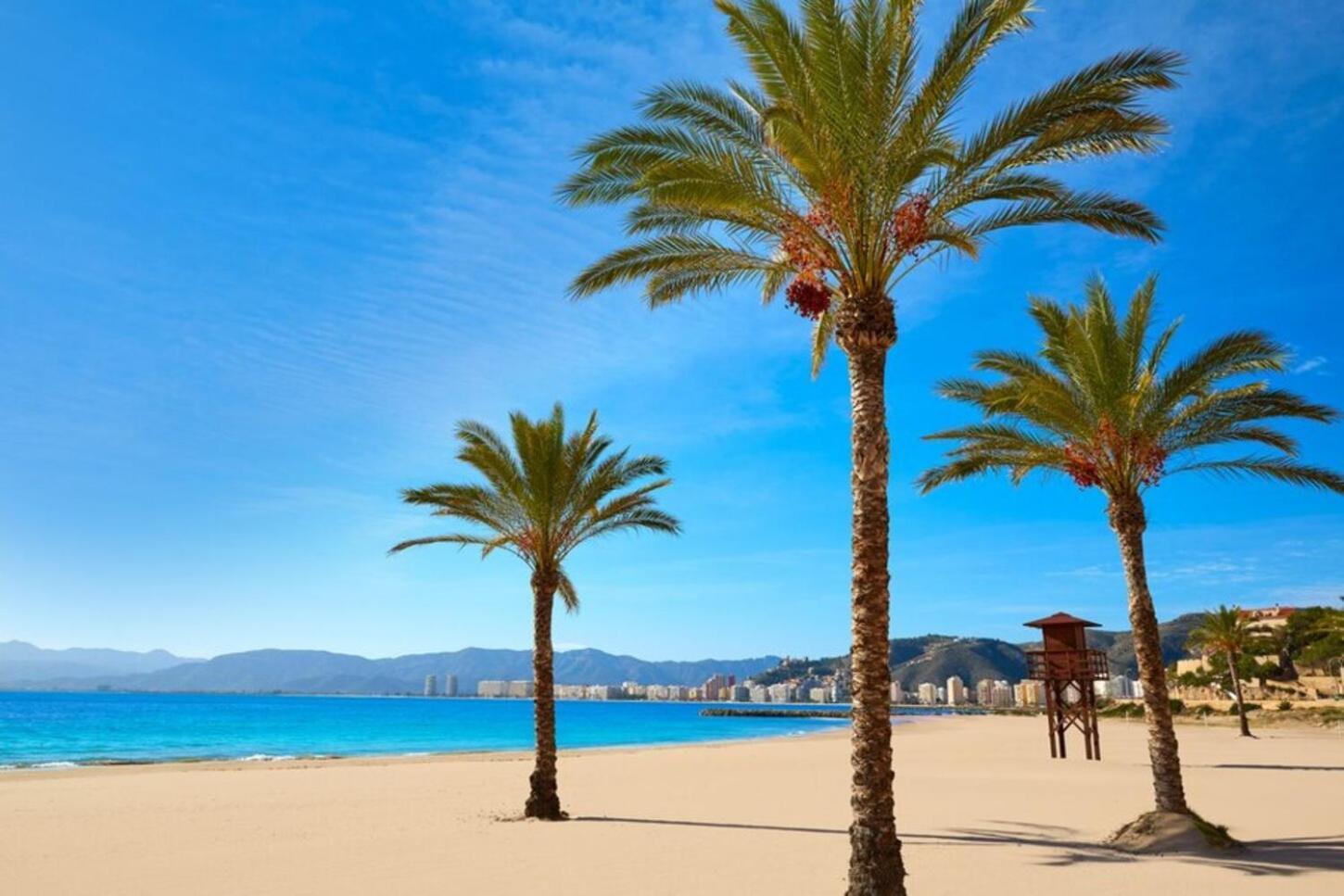 Nuevo, Primera Linea De Playa, Con Piscina Y Vistas Al Mar クリェラ エクステリア 写真